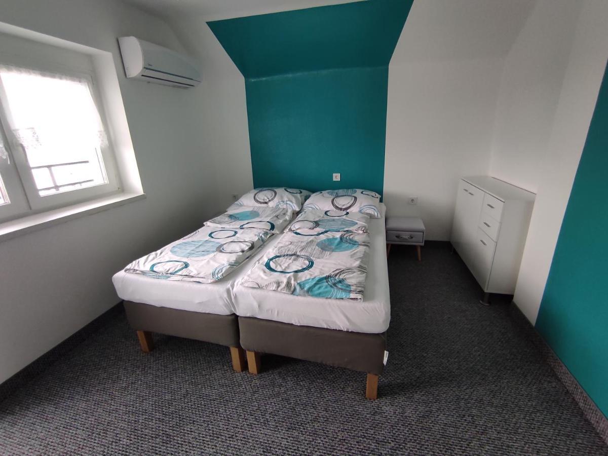 Emmabella Apartmanok Eger Ngoại thất bức ảnh